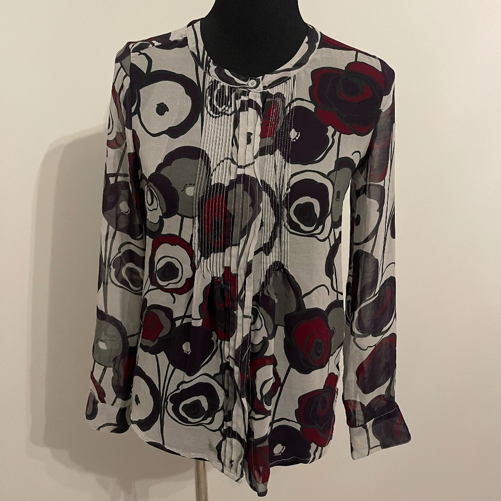 Banana Republic gray blouse XS